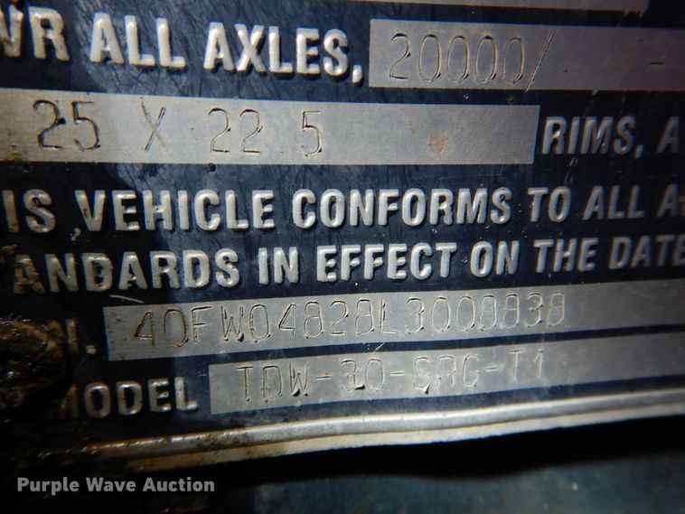 image for item DK1415 1990 Talbert TDW-30-SRG-T1  lowboy equipment trailer