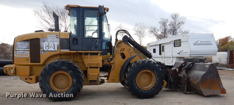 image for item DK1421 2006 Caterpillar 930G  wheel loader