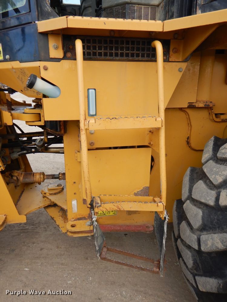image for item DK1421 2006 Caterpillar 930G  wheel loader