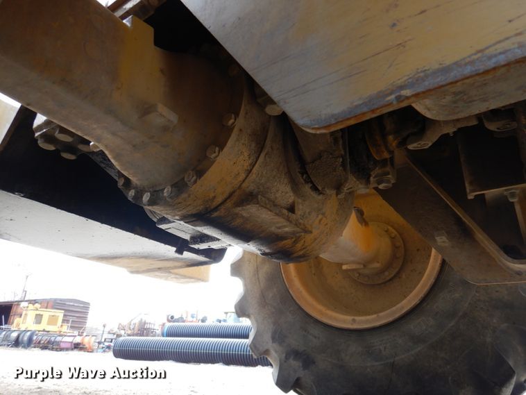 image for item DK1421 2006 Caterpillar 930G  wheel loader