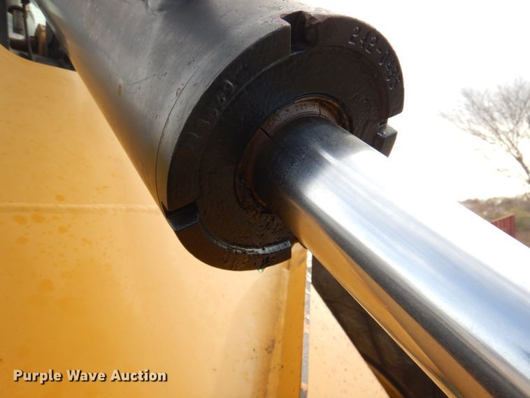 image for item DK1421 2006 Caterpillar 930G  wheel loader