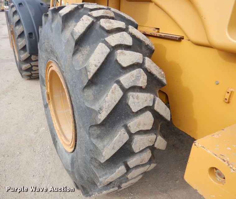 image for item DK1421 2006 Caterpillar 930G  wheel loader