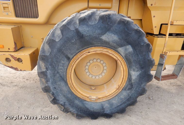 image for item DK1421 2006 Caterpillar 930G  wheel loader