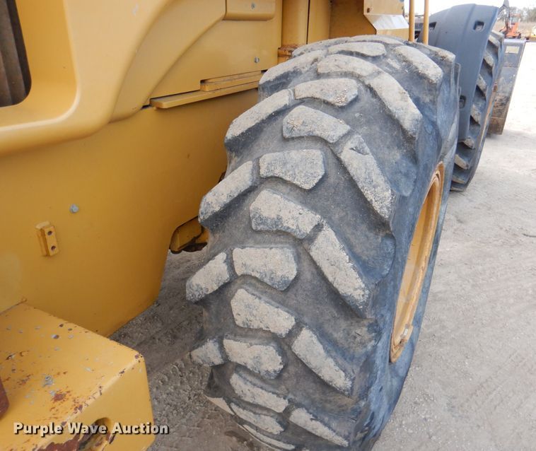 image for item DK1421 2006 Caterpillar 930G  wheel loader