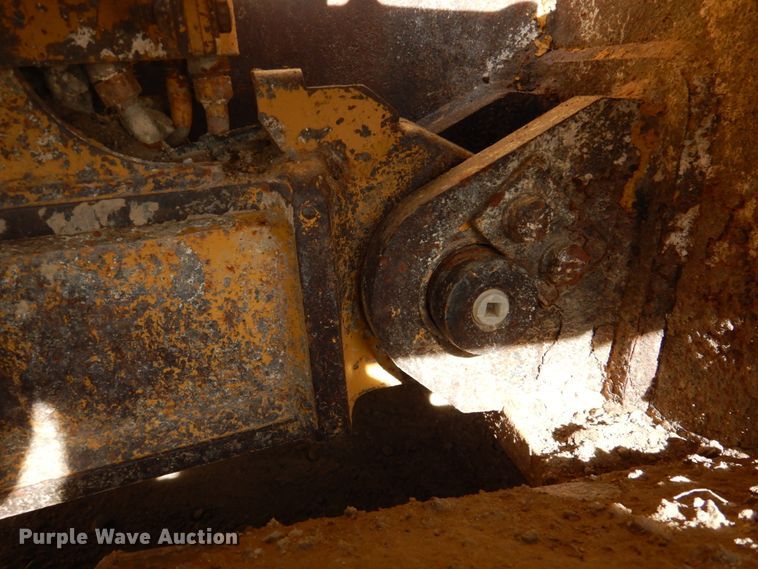 image for item DK1422 2006 Caterpillar D5G XL  dozer