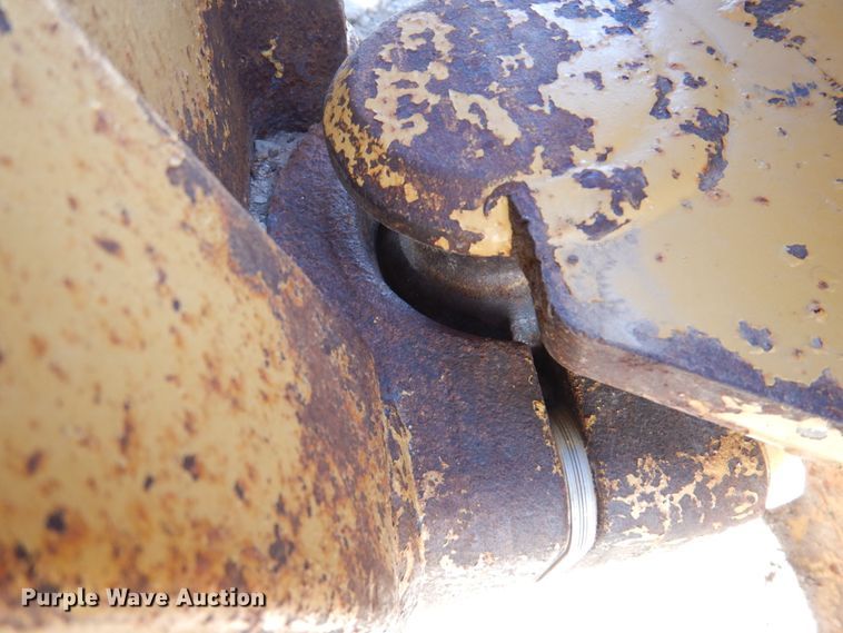 image for item DK1422 2006 Caterpillar D5G XL  dozer