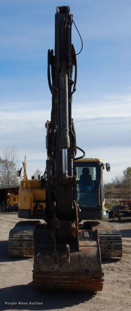 image for item DK1423 2008 Volvo ECR235CL  excavator