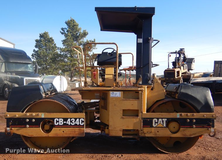 image for item DK3254 1996 Caterpillar CB-434C  double drum vibratory roller