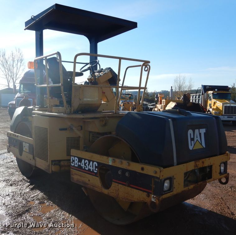 image for item DK3254 1996 Caterpillar CB-434C  double drum vibratory roller