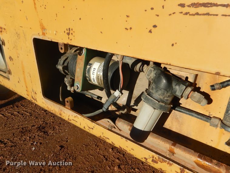 image for item DK3254 1996 Caterpillar CB-434C  double drum vibratory roller