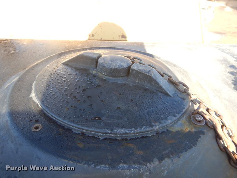 image for item DK3254 1996 Caterpillar CB-434C  double drum vibratory roller