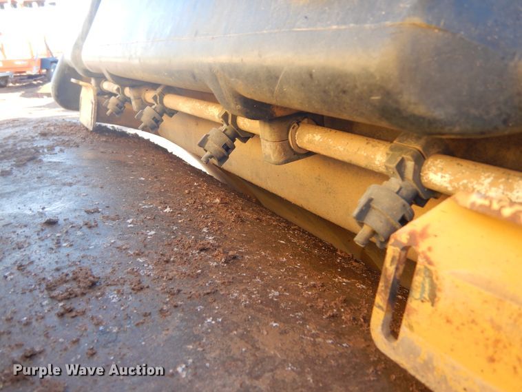 image for item DK3254 1996 Caterpillar CB-434C  double drum vibratory roller