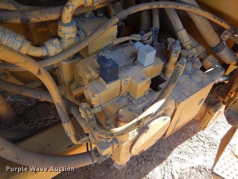 image for item DK3254 1996 Caterpillar CB-434C  double drum vibratory roller