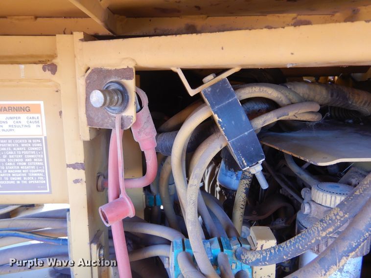 image for item DK3254 1996 Caterpillar CB-434C  double drum vibratory roller