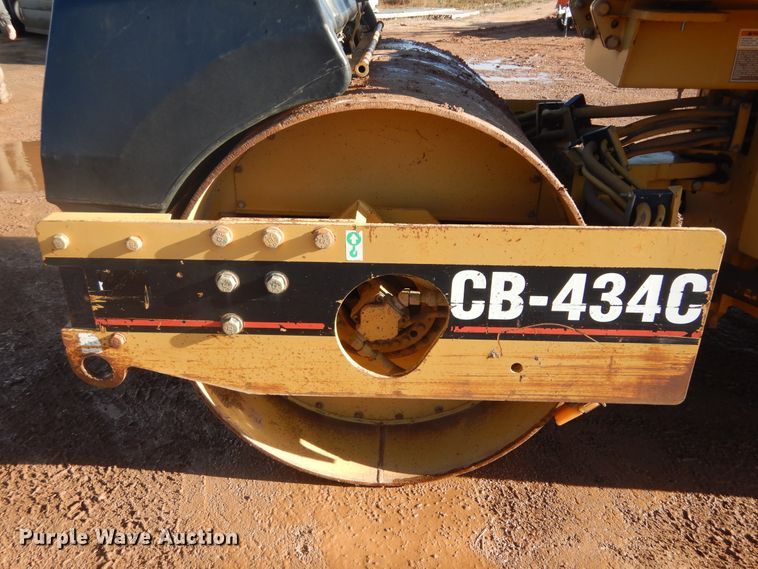 image for item DK3254 1996 Caterpillar CB-434C  double drum vibratory roller