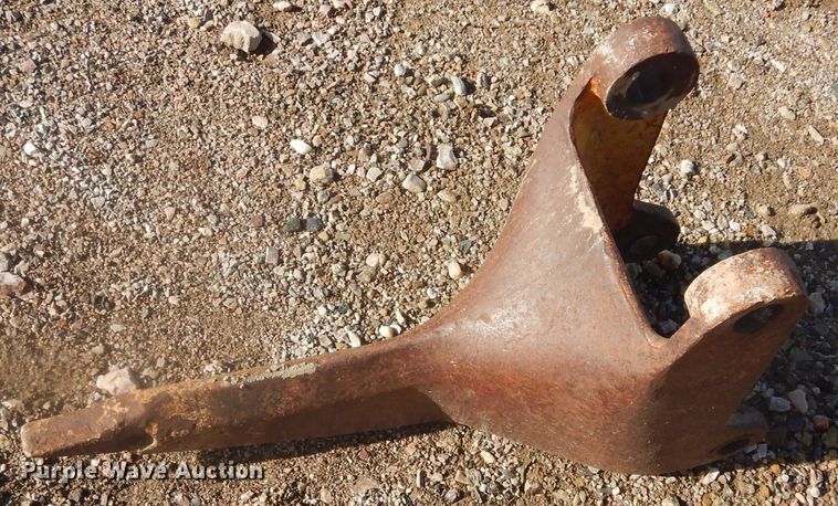 image for item DK3256 Excavator attachments