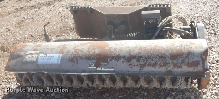 image for item DK3257 Melroe  67" W skid steer broom