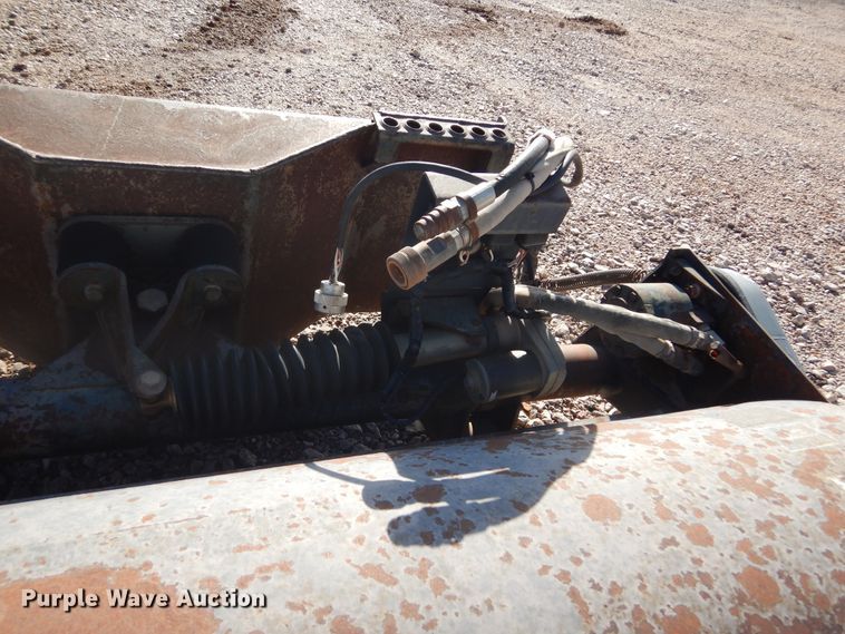 image for item DK3257 Melroe  67" W skid steer broom