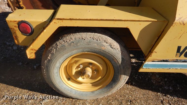 image for item DK3258 1989 Vermeer TC4  trench compactor