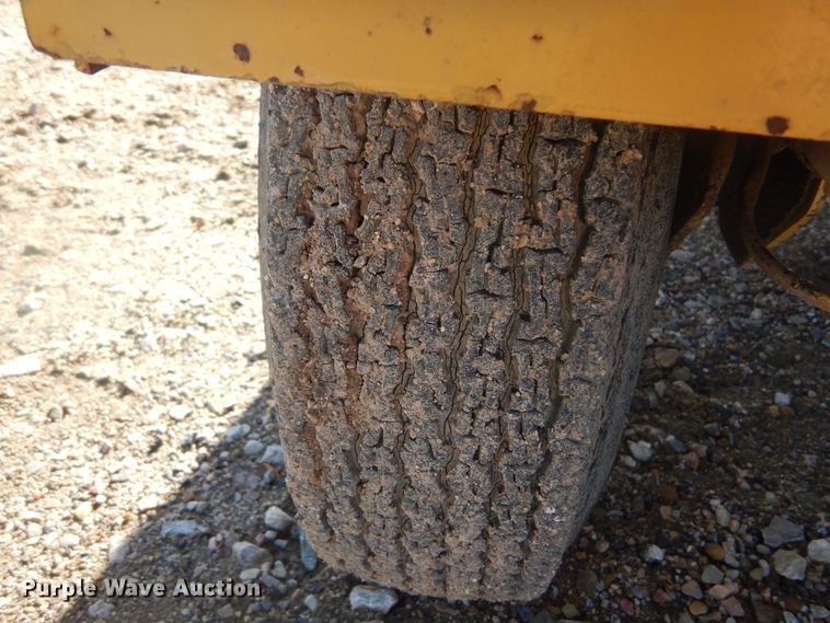 image for item DK3259 1992 Vermeer TC4  trench compactor