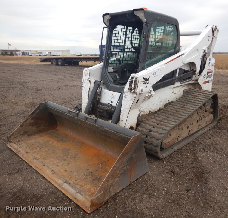 image for item DK3280 2015 Bobcat T870  tracked skid steer loader