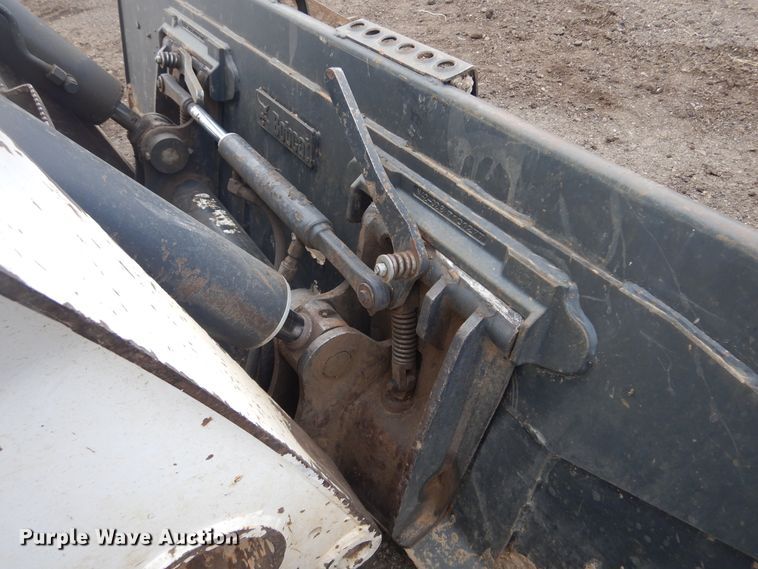 image for item DK3280 2015 Bobcat T870  tracked skid steer loader