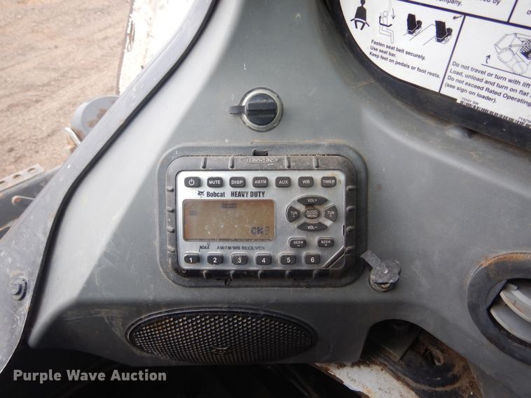 image for item DK3280 2015 Bobcat T870  tracked skid steer loader