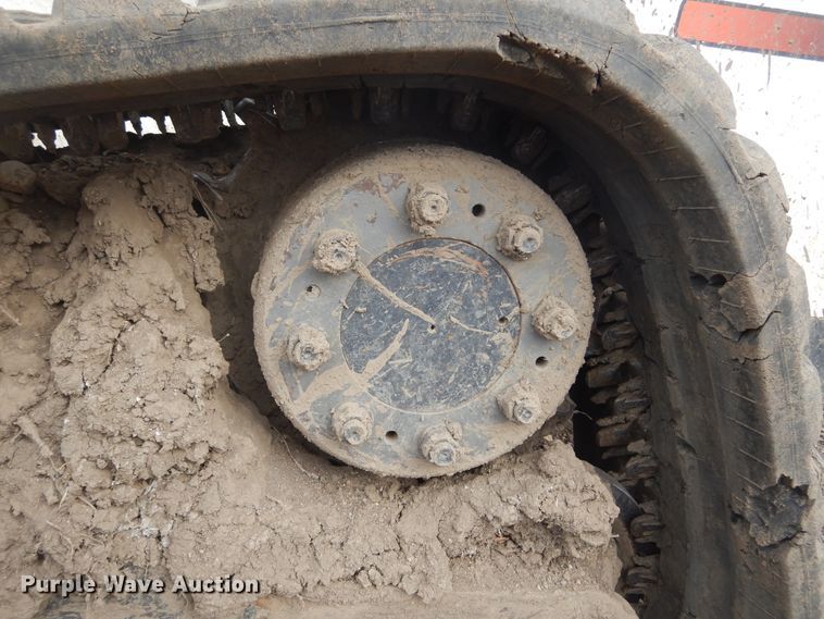 image for item DK3280 2015 Bobcat T870  tracked skid steer loader