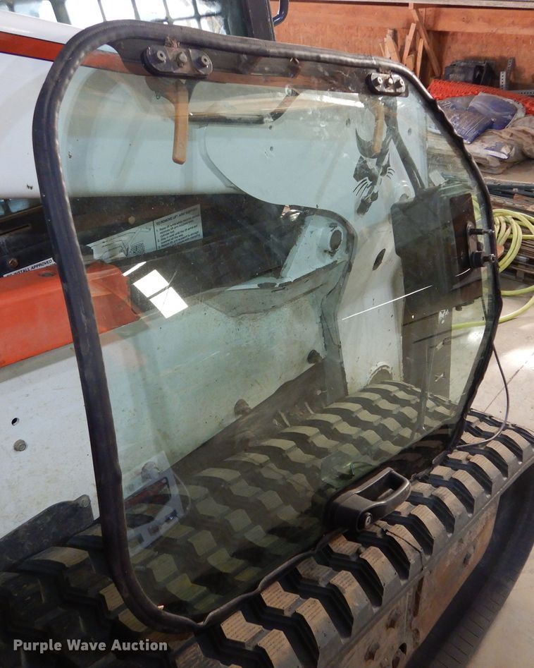 image for item DK3280 2015 Bobcat T870  tracked skid steer loader