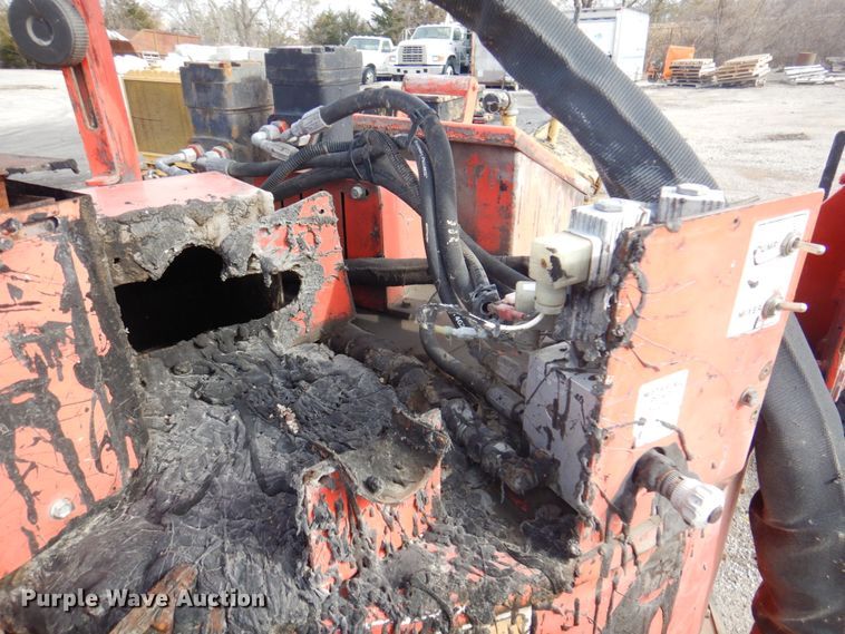 image for item DK8681 Crafco SS125  melter applicator