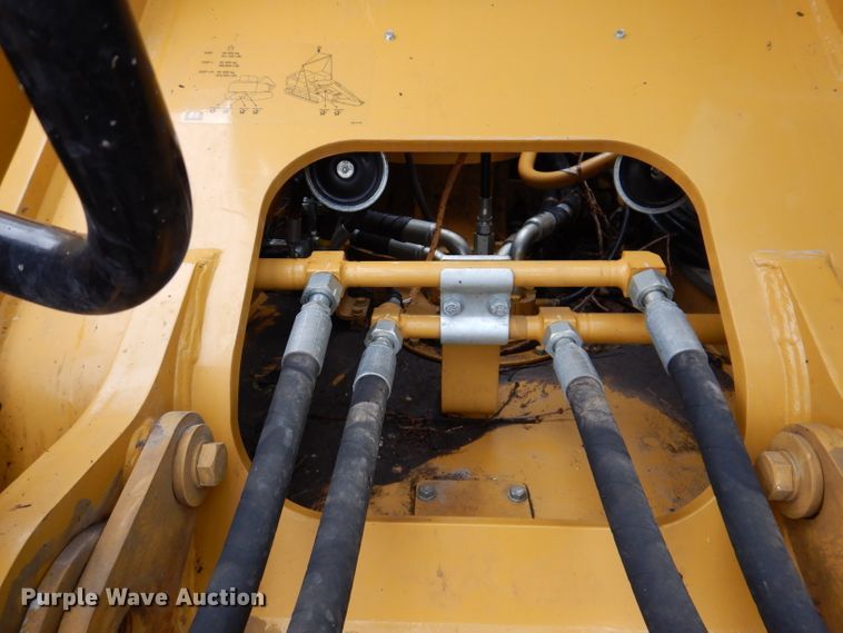 image for item DL5764 2018 Caterpillar 330F L  excavator