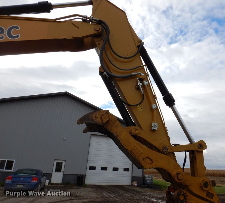 image for item DL5764 2018 Caterpillar 330F L  excavator