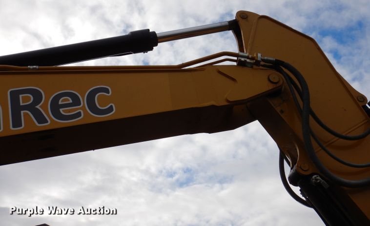 image for item DL5764 2018 Caterpillar 330F L  excavator