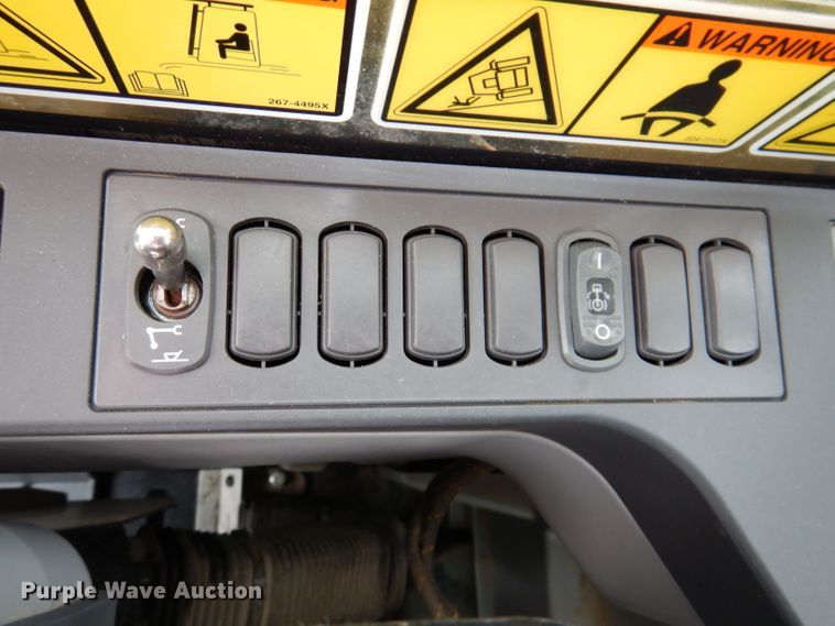 image for item DL5764 2018 Caterpillar 330F L  excavator