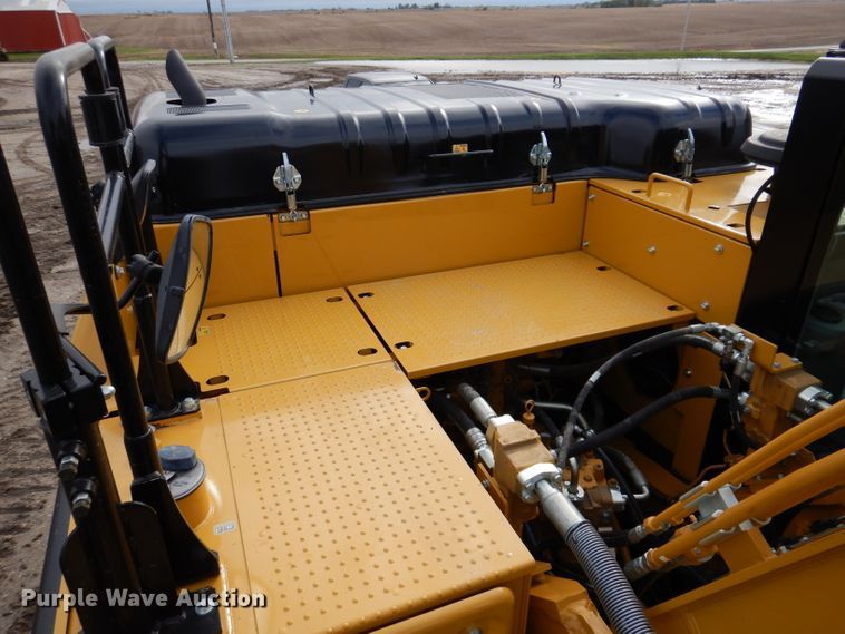 image for item DL5764 2018 Caterpillar 330F L  excavator