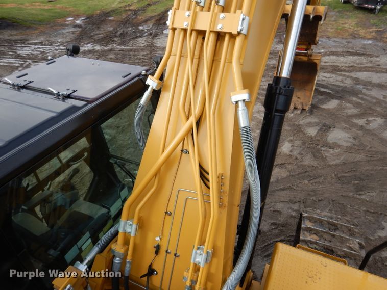 image for item DL5764 2018 Caterpillar 330F L  excavator