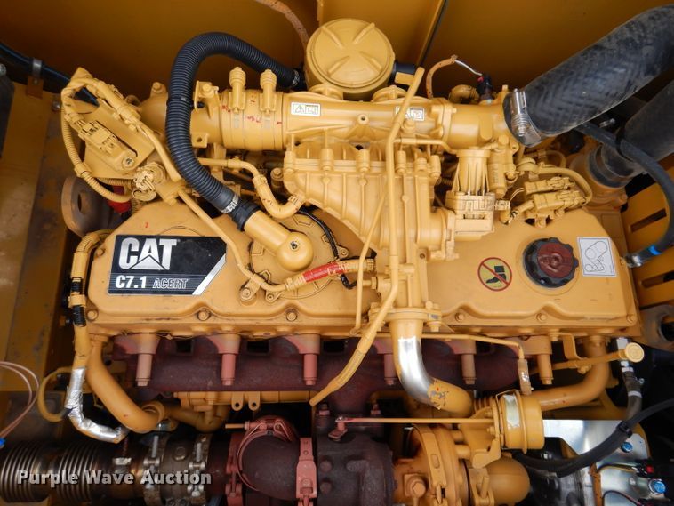 image for item DL5764 2018 Caterpillar 330F L  excavator