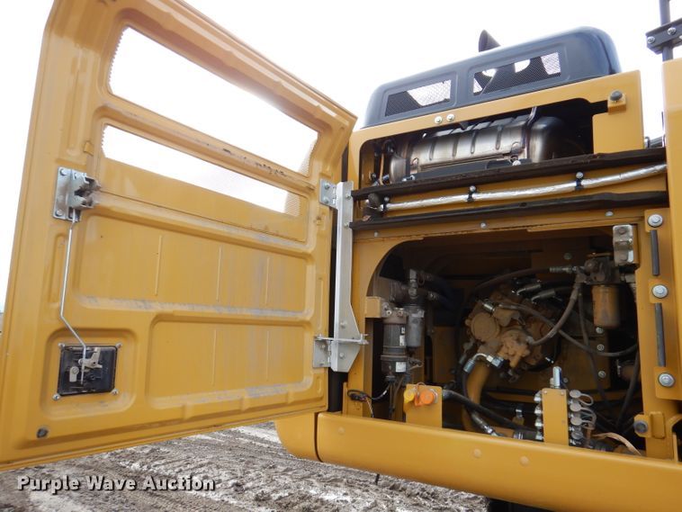 image for item DL5764 2018 Caterpillar 330F L  excavator