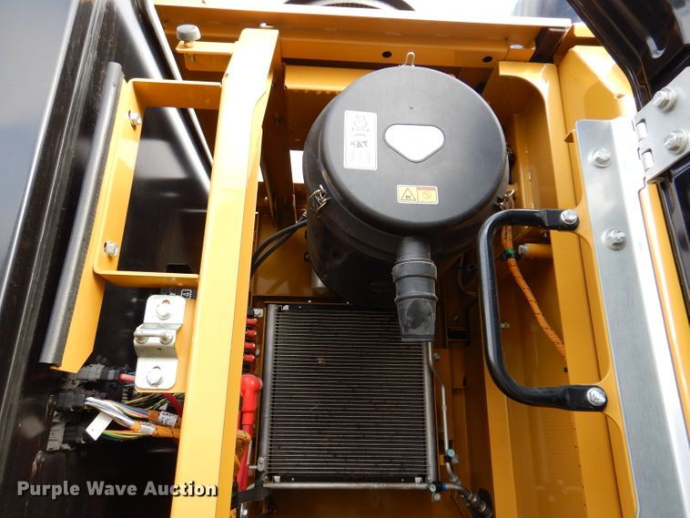 image for item DL5764 2018 Caterpillar 330F L  excavator