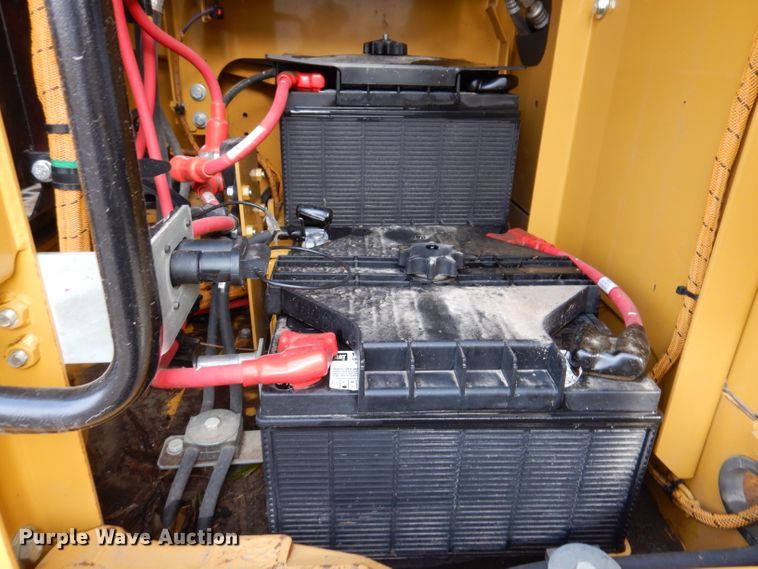 image for item DL5764 2018 Caterpillar 330F L  excavator