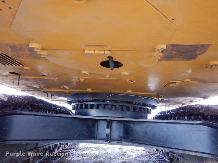 image for item DL5764 2018 Caterpillar 330F L  excavator