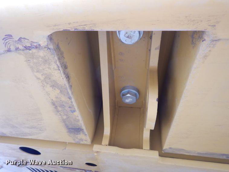 image for item DL5764 2018 Caterpillar 330F L  excavator