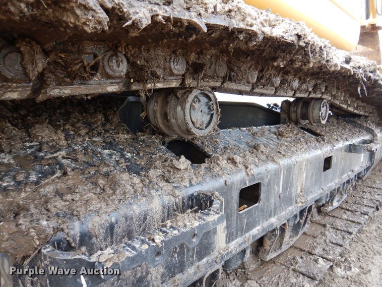 image for item DL5764 2018 Caterpillar 330F L  excavator