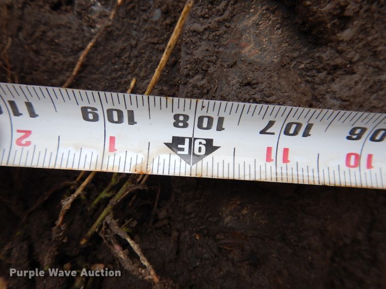 image for item DL5765 2000 Buckeye 6200M  tile plow