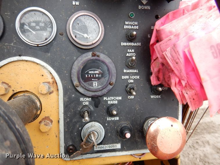 image for item DL5765 2000 Buckeye 6200M  tile plow