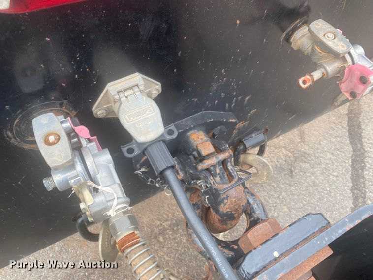 image for item DL6167 2012 Peterbilt 388  flatbed truck with mud mixer