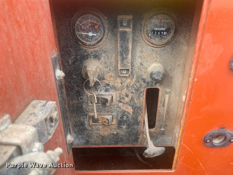 image for item DL6167 2012 Peterbilt 388  flatbed truck with mud mixer