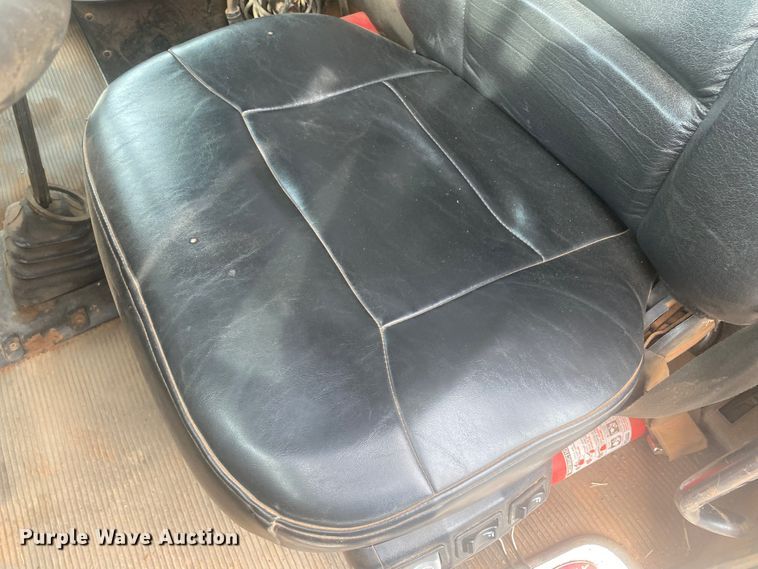 image for item DL6167 2012 Peterbilt 388  flatbed truck with mud mixer