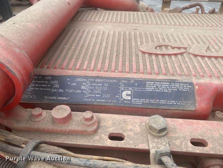 image for item DL6169 2013 Peterbilt 388  semi truck