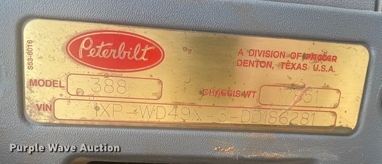 image for item DL6169 2013 Peterbilt 388  semi truck